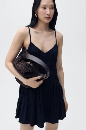 Rochie scurta cu croiala dreapta si segmente cu fronseuri - Bleumarin -