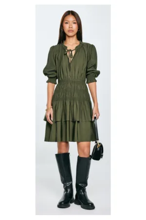 Rochie scurta cu volane si decolteu in V Kakuni