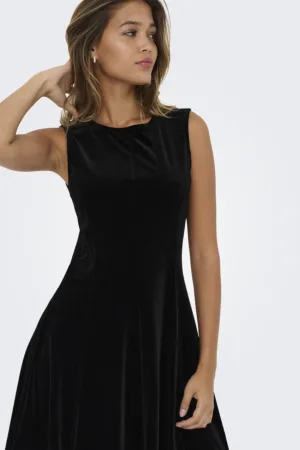 Rochie scurta de catifea cu terminatie cu volane