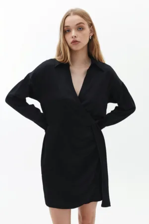 Rochie scurta din satin cu decolteu in V