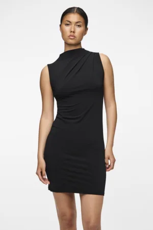 Rochie scurta fara maneci