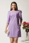 Rochie scurta lila accesorizata cu aplicatie maxi tip frunza- LaDonna