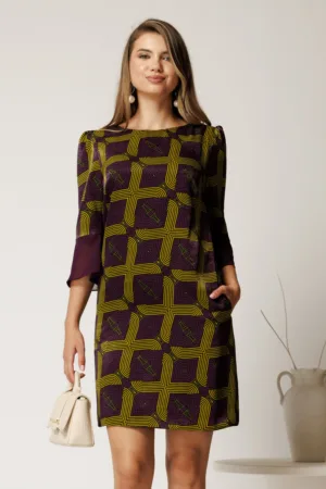 Rochie scurta mov din voal cu imprimeu lime si croi cambrat