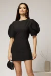 Rochie scurta neagra cu croi cambrat si maneci scurte bufante