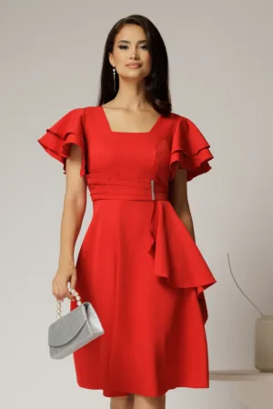 Rochie scurta rosie cu maneci scurte evazate si aplicatie pe talie