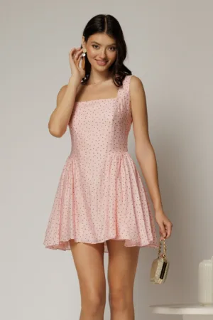Rochie scurta roz cu buline din tencel cu snur la spate si decolteu patrat