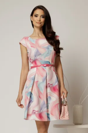 Rochie scurta roz in clos cu imprimeuri roz si bleu si curea in talie