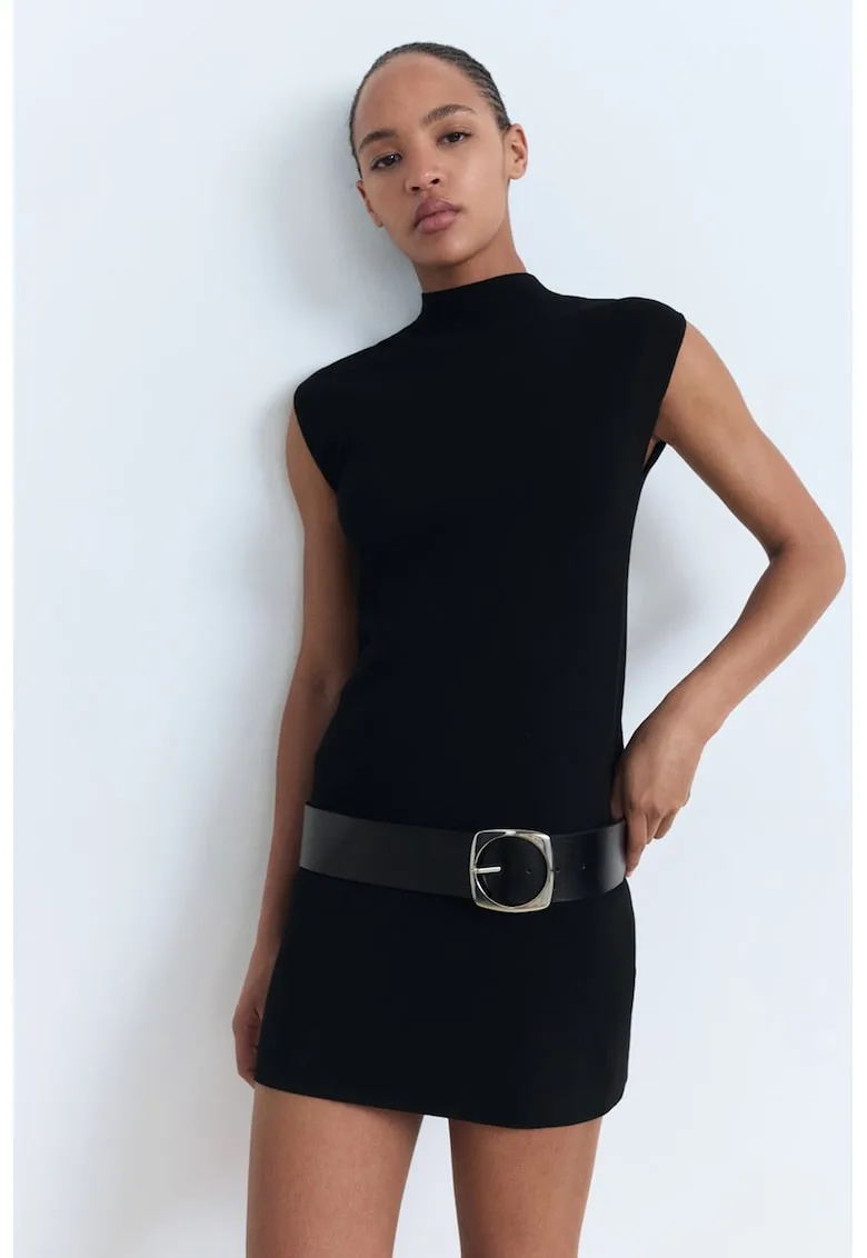 Rochie scurta tricotata fin