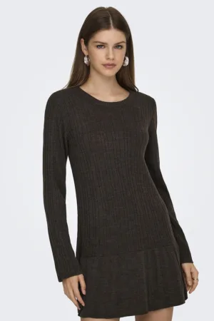 Rochie scurte uni cu vonale la terminatie