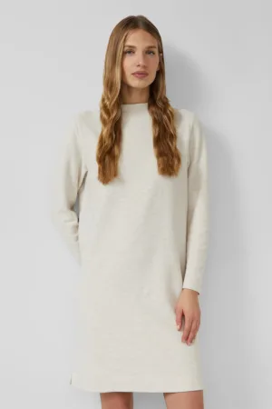 Rochie sport cu decolteu la baza gatului