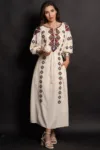 Rochie traditionala crem Coralia cu broderie cu simbolul rombului