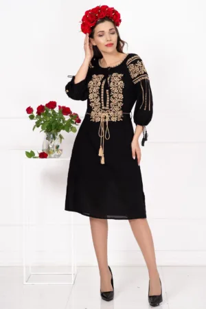 Rochie traditionala neagra Elisa cu broderie florala bej