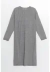 Rochie tricotata cu croiala dreapta