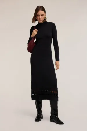 Rochie tricotata fin cu decupaje