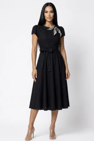 Rochie vaporoasa cu accesorii si cordon detasabil
