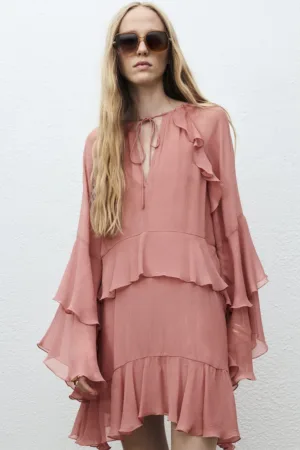 Rochie vaporoasa cu volane