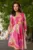 Rochie de zi in clos Aisha din voal fucsia cu imprimeu tip pictura