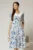 Rochie midi bleu din vascoza cu imprimeu floral si guler alb brodat