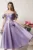 Rochie midi lila in clos cu bust structurat si aplicatii cazute pe umeri