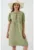 Rochie midi  verde padure – inchidere cu papion – material textil