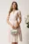 Rochie roz cu dungi albe in clos cu cordon in talie